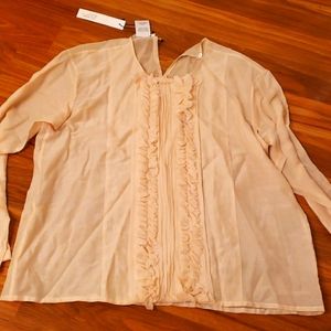 Beautiful summer blouse by Lareida